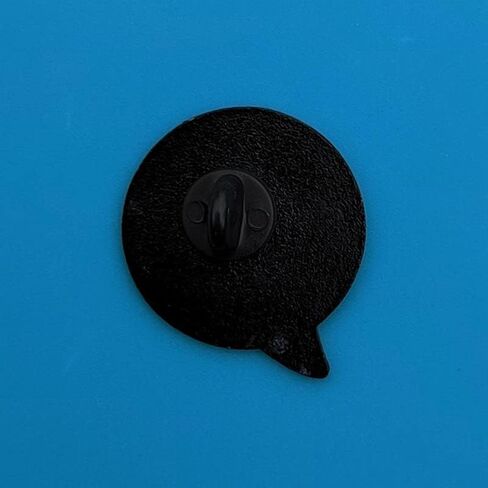 SHH. I'm an introvert Enamel Pin Funny speech bubble brooch Creative Metal pin Fashion badge for Backpacks in Saudi Arabia