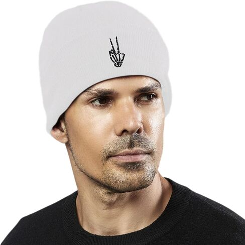 قبعات Sinsinfuns المحبوكة للرجال والنساء قبعات شتوية ناعمة مطرزة لطيفة in Kuwait