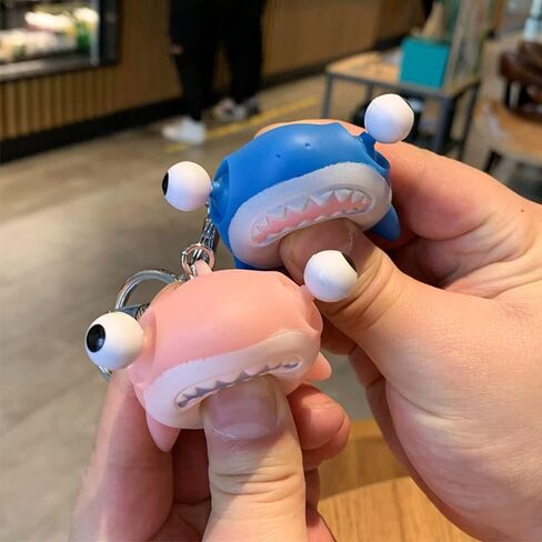 Pouoir Shark Keychain مرن ثلاثي الأبعاد على شكل قرش حلقة مفاتيح لطيفة للضغط على الاسترخاء سلسلة مفاتيح هدية in Kuwait