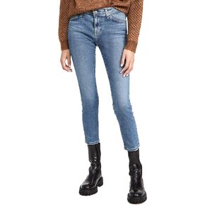 بنطال جينز AG Adriano Goldschmied النسائي قصير in Kuwait