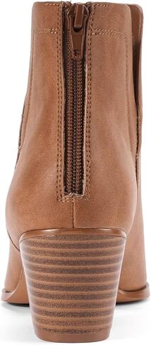 جزمة للكاحل للنساء من ليسيز بكعب متوسط الكتلة ومقدمة مدببة من الجلد، جزمة انيقة على شكل حرف V وفتحة خلفية وسحاب خلفي للخريف in Kuwait