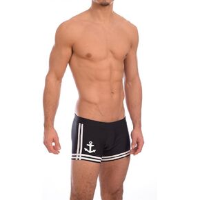 بدلة سباحة رجالية جديدة من Gary Majdell Sport ذات قصة مربعة من Sailor Boxer