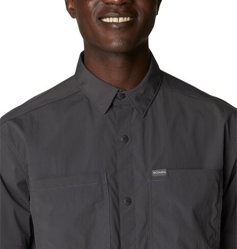 Columbia Men's Tech Trail Woven Short Sleeve in Saudi Arabia