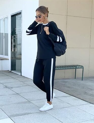 الودور طقم استرخاء للنساء، طقم تمارين كاجوال مخطط باكمام قصيرة، لون اسود، مقاس S in Kuwait