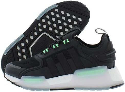 حذاء اديداس NMD_V3 للأطفال in Kuwait