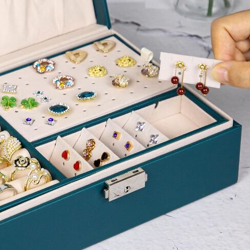 صندوق منظم مجوهرات للنساء والفتيات من سيكارون، حافظة منظم مجوهرات من طبقتين من جلد البولي يوريثين ببطانة ناعمة مع قفل للخواتم والاقراط والقلائد والاساور، اخضر in Kuwait