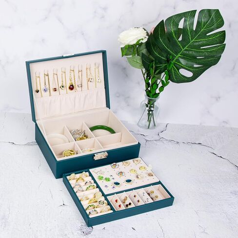 صندوق منظم مجوهرات للنساء والفتيات من سيكارون، حافظة منظم مجوهرات من طبقتين من جلد البولي يوريثين ببطانة ناعمة مع قفل للخواتم والاقراط والقلائد والاساور، اخضر in Kuwait