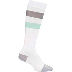Motif Medical, Maternity Compression Socks, Must Have Items for Pregnancy in Saudi Arabia