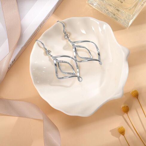 أقراط متدلية من BTOYM أقراط متدلية هندسية ذهبية أقراط طويلة على شكل سلسلة أقراط بوهو هدية مجوهرات للنساء والفتيات in Kuwait