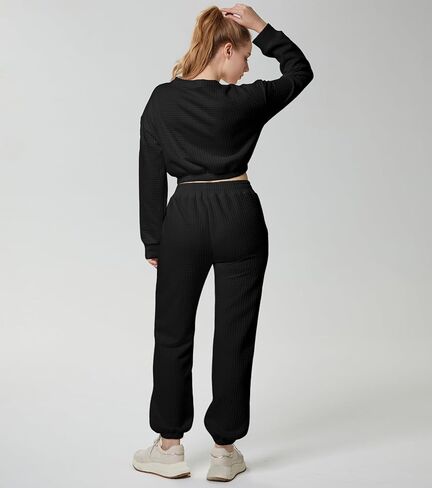 طقم نسائي من ELLENWELL مكون من قطعتين بأكمام طويلة مبطن وسراويل رياضية عالية الخصر in Kuwait