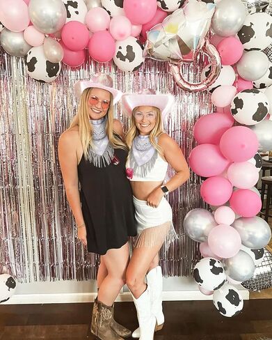 JeVenis Cowgirl Last Disco Bachelorette Party Veil Brides Cowboy Hat Bandana Heart Shape Sunglasses Star Earrings in Saudi Arabia