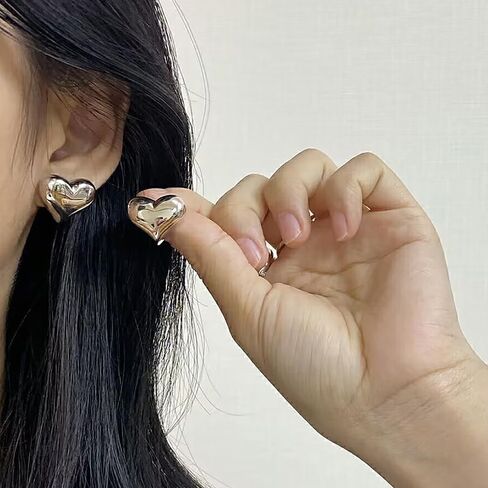 Chunky Gold Heart Studs Earrings for Women,18k Gold Plated Heart Shaped Lover Earring Hypoallergenic Trendy Jewelry for Teen Girls in Saudi Arabia