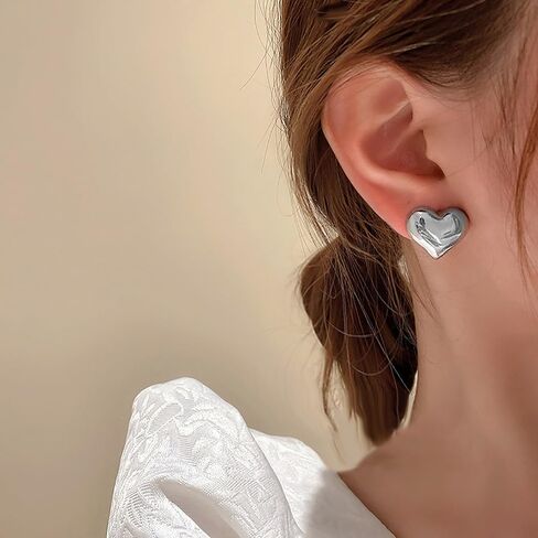 Chunky Gold Heart Studs Earrings for Women,18k Gold Plated Heart Shaped Lover Earring Hypoallergenic Trendy Jewelry for Teen Girls in Saudi Arabia