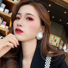 Xerling Large Pearl Stud Earring for Women and Girls Statement Big Pearl Button Stud Earrings for Wedding Prom Party Rhinestones Beaded Earrings in Saudi Arabia