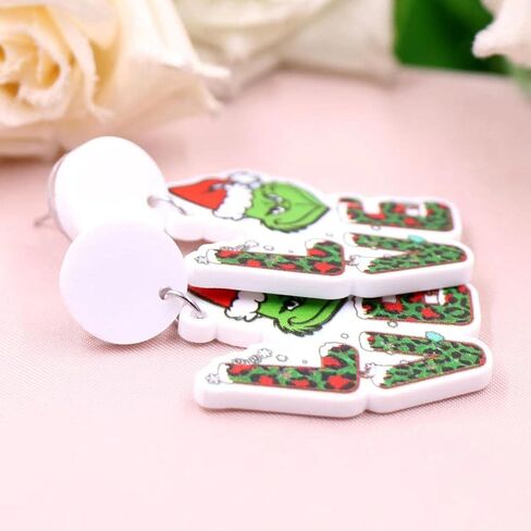 أقراط Love Christmas Grinch للنساء. زوج لطيف من أقراط غرينش بطبعة جلد الفهد لعيد الميلاد 2022. أقراط غرينش لعيد الميلاد LOVE مع لمسة الفهد. أقراط عيد الميلاد على طراز الفهد لزملاء العمل، وسانتا السرية، وهدايا زملاء العمل بأسعار معقولة وخشب الشاي in Kuwait