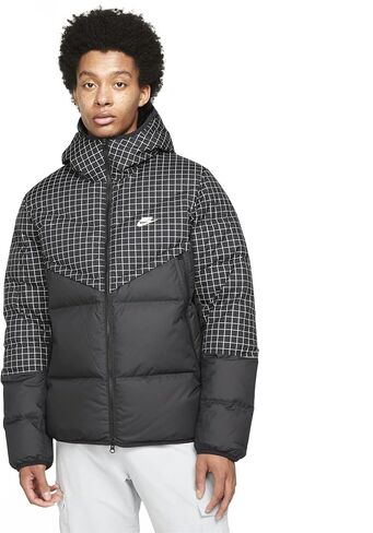 جاكيت بغطاء رأس للرجال من Nike Sportswear Storm-FIT Windrunner in Saudi Arabia