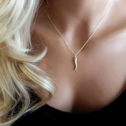 CAROVO لذيذ الذهب القمر نجمة قلادة قلادة 18K الذهب معبأ لطيف حساسة فراشة القلب الشر العين الإيطالية القرن Cornicello حماية القلائد الحد الأدنى سحر المجوهرات هدية للنساء in Kuwait