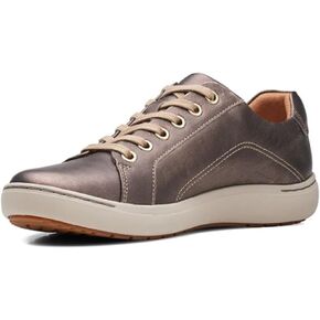 Clarks Women's Nalle Lace Sneaker