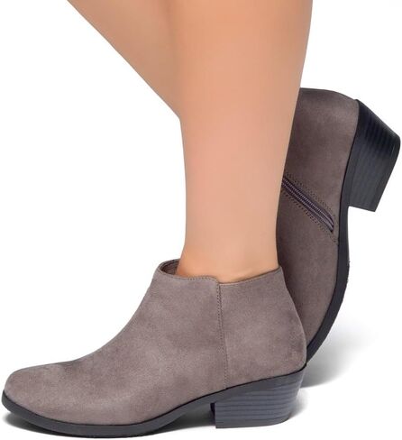 حذاء نسائي من Herstyle Chatter Western Ankle Bootie مغلق عند أصابع القدم كاجوال بكعب منخفض مكدس in Kuwait