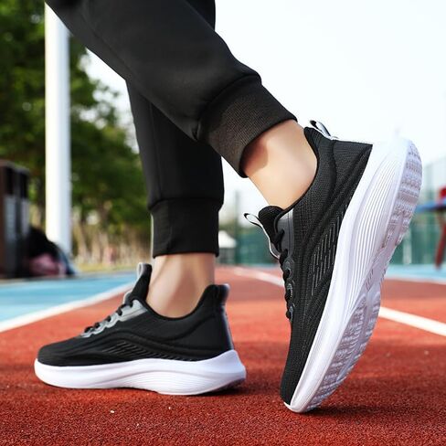 أحذية مشي نسائية من RUNMAXX أحذية رياضية للجري أحذية رياضية للتنس كاجوال خفيفة الوزن ومريحة وأنيقة وأحذية رياضية للصالة الرياضية in Kuwait