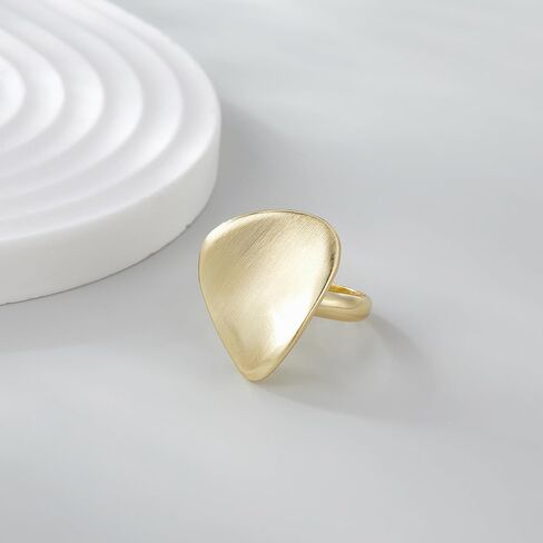 Aprilery Gold Rings for Women, Fashion Chunky Signet Statement Rings Gold Plated Band Ring Wide Metal Round Rings Cocktail Costume Jewelry Gifts for Her in Kuwait