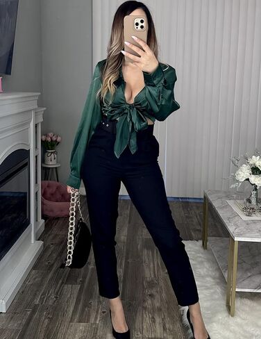 بلوزات شيغانت من الساتان للنساء قمصان حريرية مثيرة بأكمام طويلة وربطة عنق أمامية عميقة على شكل حرف V in Kuwait