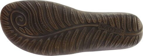 حذاء كاتا نسائي برباط من NAOT Footwear in Kuwait