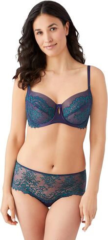 حمالة صدر نسائية من Wacoal بتصميم مركزي in Kuwait