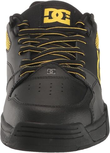 حذاء التزلج Le Low متعدد الاستخدامات للرجال من DC in Kuwait