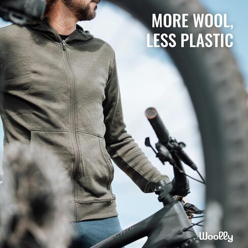 ملابس صوفية للرجال من صوف Merino Pro-Knit بسحّاب - ماصة للتنفس ومضادة للرائحة in Kuwait