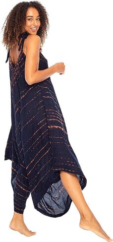 بذلة نسائية من Back From Bali ذات صبغة التعادل فضفاضة ومريحة كاجوال باللون الأزرق بوهو واسعة الساق بدون أكمام من حرير الرايون in Kuwait