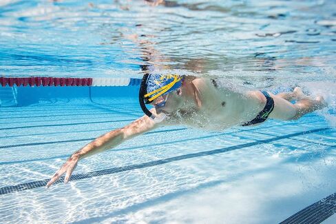 FINIS Stability Swimmer’s Snorkel - Bracketless - Center-Mount Swim Training Snorkel - Adjustable Fit - Silicone Mouthpiece in Saudi Arabia