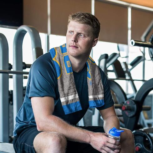 منشفة تدريب McArthur Bruins in Kuwait