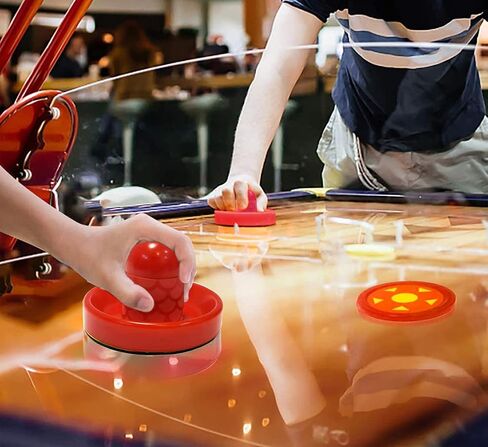 Joovon Air Hockey Pushers وAir Hockey Pucks، ومهاجمون غير قابلين للانزلاق وكرات ديناميكية للعبة طاولة الهوكي الهوائي للبالغين والأطفال، وملحقات بديلة لطاولات الألعاب in Kuwait