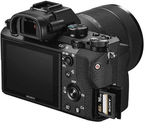 كاميرا سوني ألفا a7II الرقمية مع عدسة FE مقاس 28-70 مم f/3.5-5.6 OSS - حزمة مع حقيبة كاميرا، بطاقة SDHC سعة 32 جيجابايت من الفئة 10، مجموعة مرشح (UV/CPL/ND2)، مجموعة تنظيف، قارئ بطاقة SD، محفظة بطاقات in Saudi Arabia
