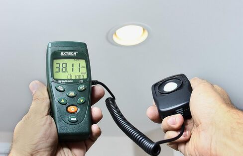 Extech LT40 White LED Light Meter, Lux and Foot Candle, 4000 Count | White LED and standard lighting, to 400000 lux (40000 Fc), 4000-count, MIN/MAX/avg, auto power off, 2 AAA in Saudi Arabia