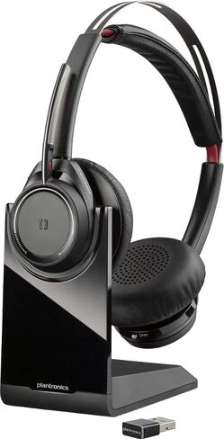 Plantronics - Voyager Focus UC مع حامل شحن (بولي) - سماعة رأس بلوتوث مزدوجة الأذن (ستيريو) مع ميكروفون بوم - متوافق مع USB-A PC/Mac - إلغاء الضوضاء النشط - يعمل مع الفرق (معتمد)، تكبير والمزيد in Saudi Arabia