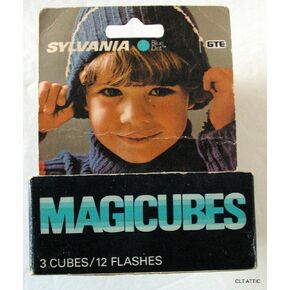 مجموعة ألعاب منظار من Sylvania Blue Dot MAGICUBES لكاميرا X Pattern 3 مكعبات / 12 فلاش in Kuwait