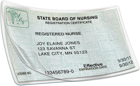 أكياس سكوتش للتغليف الحراري عالية الجودة، بسُمك 5 مل لمزيد من الحماية، 10 عبوات من شارات التعريف مع أوراق تغليف بمشبك، حقيبة التصفيح الأكثر متانة لدينا، 2.4 × 4.2 بوصة (TP5852-10) in Kuwait