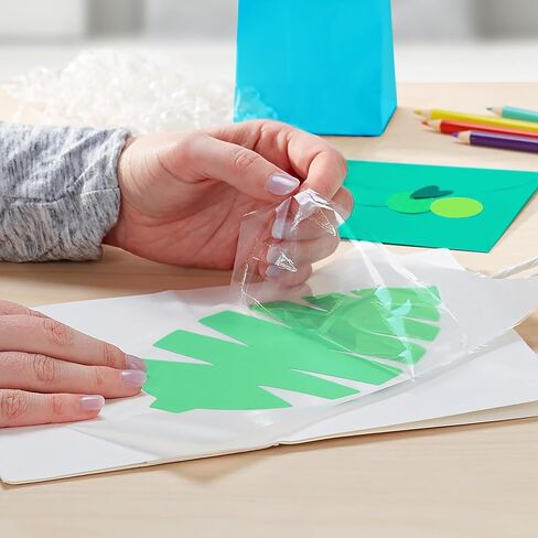 Xyron Creative Station Lite، 3 بوصة أو 5 بوصة، صانع الملصقات، يصنع الدعوات، والبطاقات المصنوعة يدويًا، والمشروعات اليدوية المقطوعة بالقالب، واللوازم اليدوية اليدوية، مثالية للمشروعات المدرسية المنزلية وإكسسوارات المكتب المنزلي (624740) in Kuwait