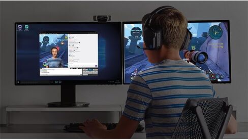 Logitech C922x Pro Stream Webcam Full 1080p HD تقنية استبدال خلفية الكاميرا لبث YouTube أو Twitch (متجددة) in Kuwait