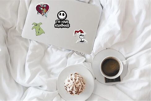 ملصقات نايتمير بيفور كريسماس 50 قطعة، ملصقات لطيفة من الفينيل مقاومة للماء للابتوب وزجاجات المياه والجيتار ولوح التزلج للمراهقين in Kuwait