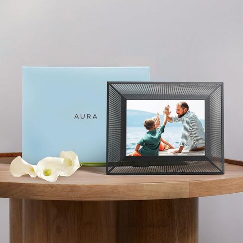 إطار صورة رقمي بتقنية WiFi من Aura Smith | أفضل إطار رقمي للهدايا | أرسل الصور من هاتفك | عرض 2K | إعداد سريع وسهل في تطبيق Aura | تخزين مجاني غير محدود | (الورد البلاتيني) in Kuwait