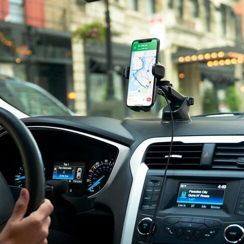 شاحن سيارة iOttie سهل الاستخدام بلمسة واحدة لاسلكي 2 فتحة CD للشحن + فتحة تهوية كومبو للهاتف iPhone وSamsung Galaxy وHuawei وLG والهواتف الذكية، أسود in Kuwait