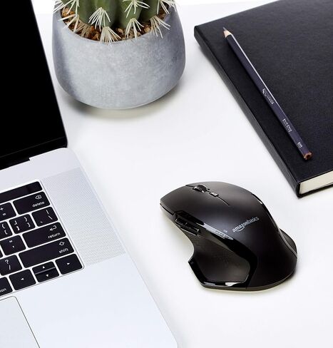 Amazon Basics Full Size Ergonomic Wireless PC Mouse with Fast Scrolling, Black in Saudi Arabia