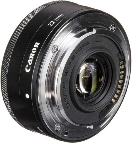 عدسة Canon EF-M مقاس 22 مم f/2 STM (5985B002) + طقم فلتر + حافظة للغطاء + طقم تنظيف + المزيد (متجددة) in Saudi Arabia