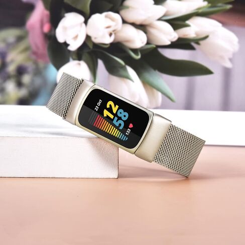 KOREDA متوافق مع Fitbit Charge 5 Bands للنساء والرجال، حلقة شبكية من الفولاذ المقاوم للصدأ قابلة للتعديل بديلة لسوار المعصم المغناطيسي Fitbit Charge 5 المتطور للياقة البدنية والصحة (ذهبي شامبين) in Kuwait