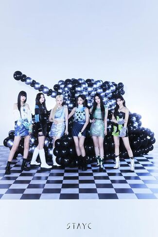 stayc Young-LUV.COM 2nd Mini Album Jewel Case Version CD+16p Random PhotoBook+1p PhotoCard+Tracking Kpop Sealed in Saudi Arabia
