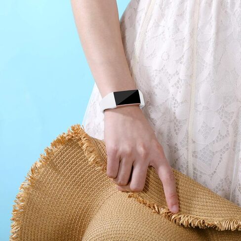 GEAK Compatible with Fitbit Charge 3 Bands for Women Men, Slim Soft Silicone for Fitbit charge 3 Bands/Charge 3 SE/Charge 4 Smart Watch Band, Small Black in Kuwait