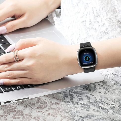 أربطة نايلون مرنة متوافقة مع Fitbit Versa 4/Versa 3/Sense 2/Sense، حزام معصم رياضي مضفر من النايلون قابل للتعديل وقابل للتنفس للنساء والرجال in Kuwait
